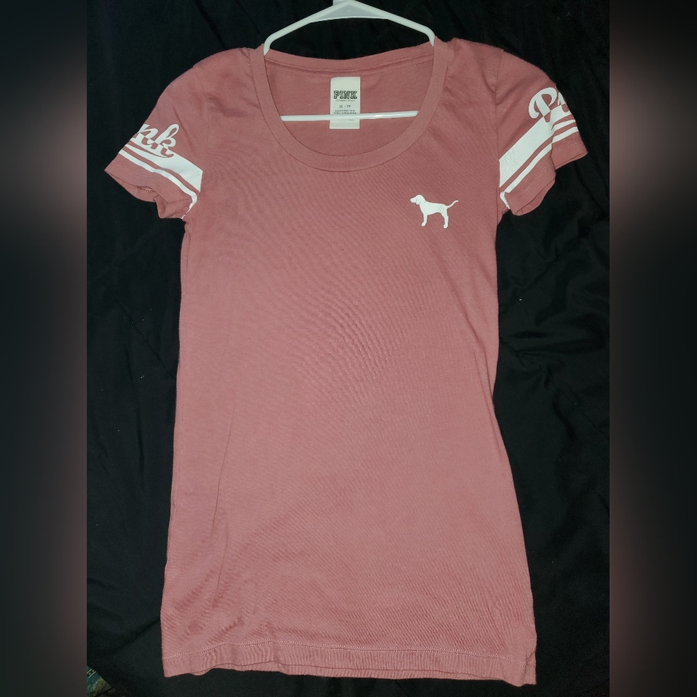 Victorias Secret Pink Slim Fit Short Sleeve Graphic Logo T-Shirt
